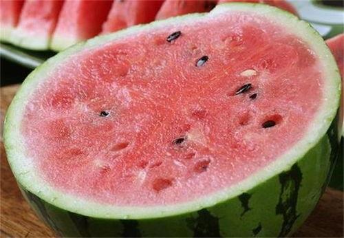 吃瓜麒麟西瓜,夏日消暑新宠，口感与营养并存