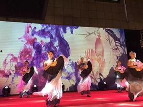 美猴王吃瓜图片,揭秘花果山欢乐时光