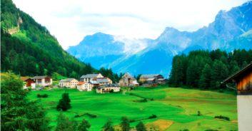 家乡美景吃瓜群众,家乡美景瓜香四溢